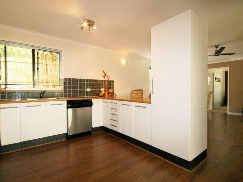 26 Dayspring St, Sunrise Beach QLD 4567