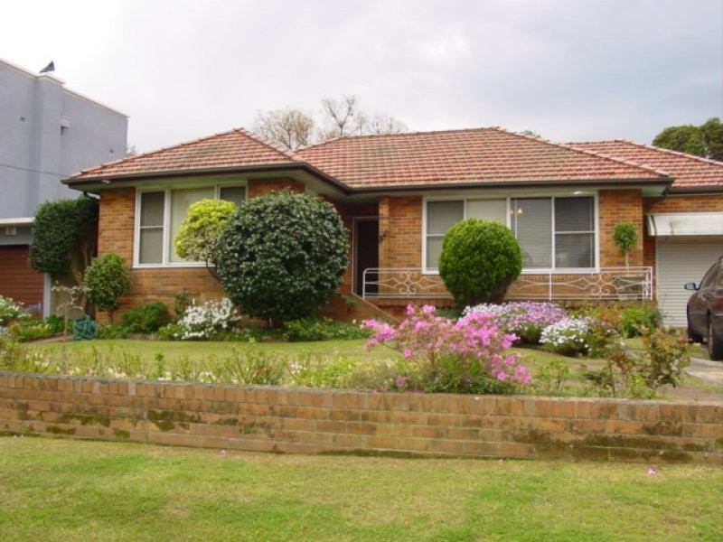 25 The Parapet, Castlecrag NSW 2068