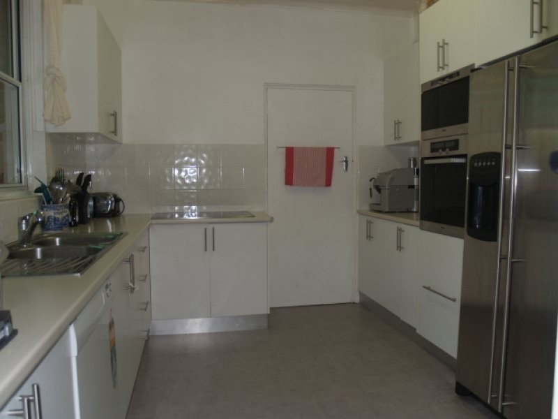 25 The Parapet, Castlecrag NSW 2068