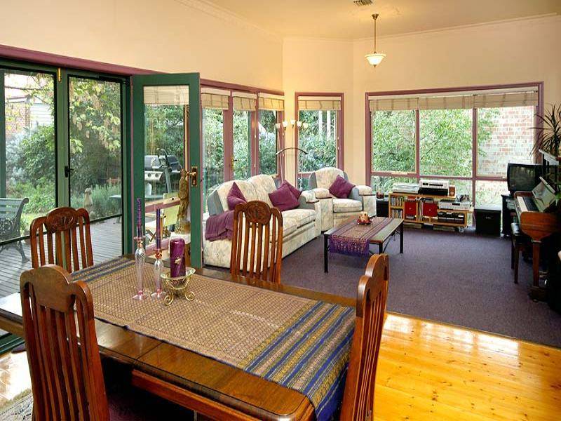 15 Kelvin Road, Alphington VIC 3078