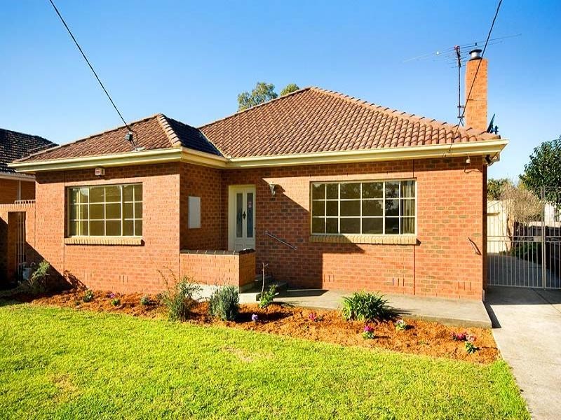 30 Trevannion Street, Glenroy VIC 3046