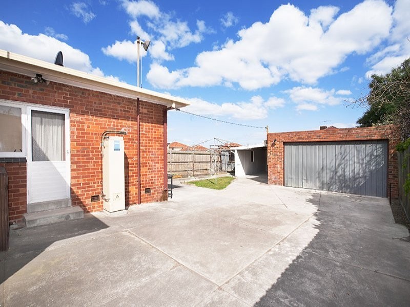 172 Dundas Street, Thornbury VIC 3071