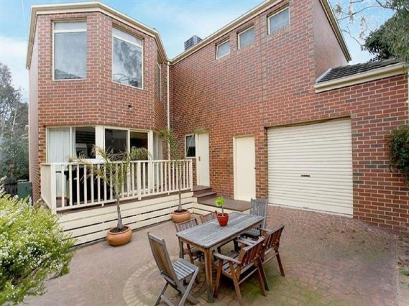 2 Oakhurst Avenue, Heidelberg VIC 3084