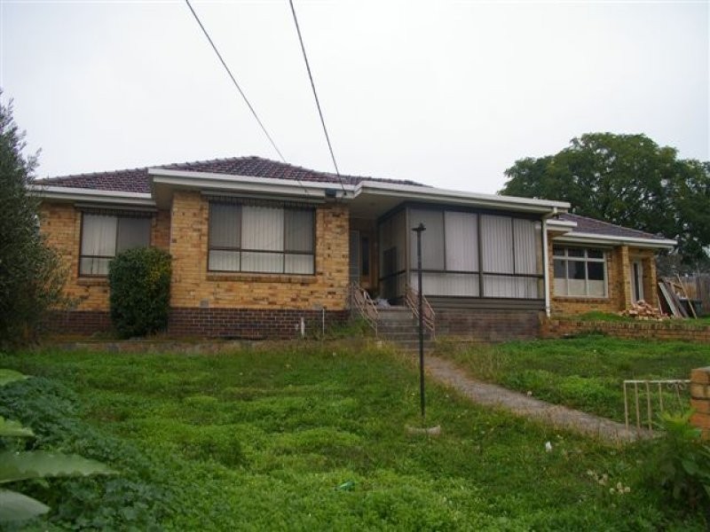 15 Interlaken Parade, Rosanna VIC 3084