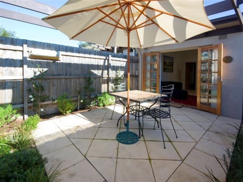 24 George Street, Northcote VIC 3070