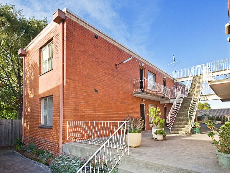 6/18 Pender Street, Thornbury VIC 3071