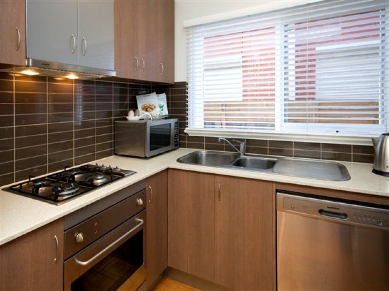 129 Beaconsfield Parade, Northcote VIC 3070