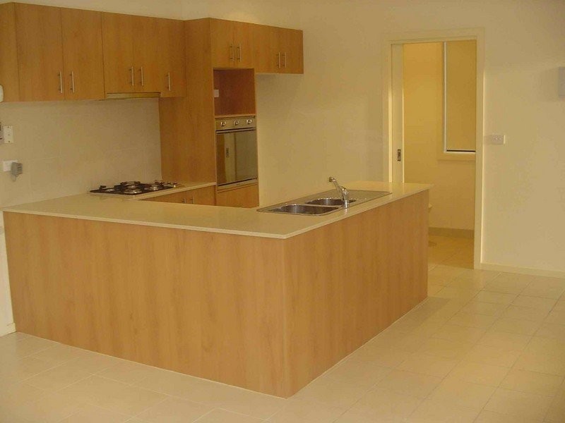 1/172 Elizabeth Street, Coburg North VIC 3058