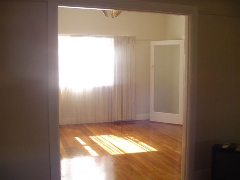 320 Victoria Road, Thornbury VIC 3071