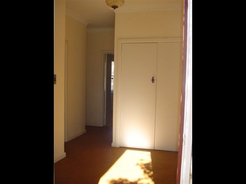 11 Lincoln Drive, Bulleen VIC 3105