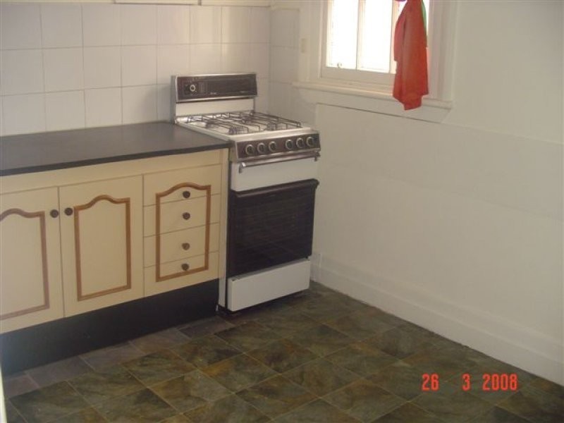 13 Balmoral Avenue, Brunswick East VIC 3057