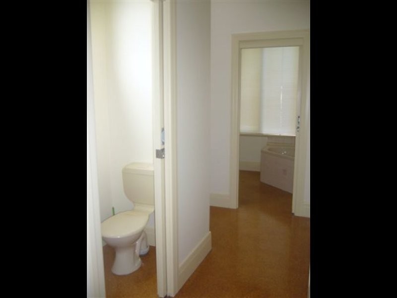 19 Hayes Street, Northcote VIC 3070