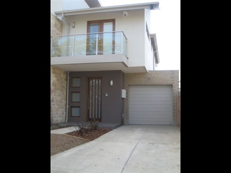 41 Brickworks Lane, Northcote VIC 3070