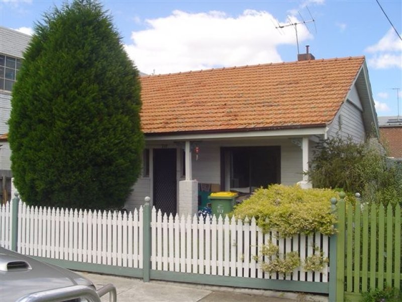 117 Beavers Road, Northcote VIC 3070