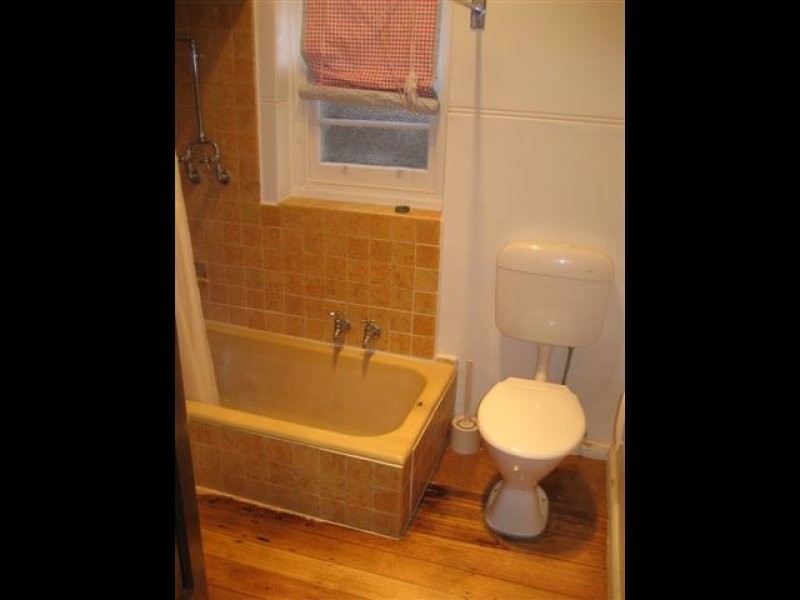 330 Victoria Road, Thornbury VIC 3071