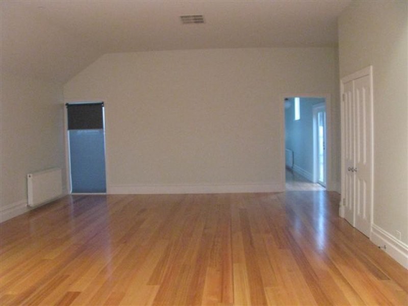 52 Elm Street, Northcote VIC 3070