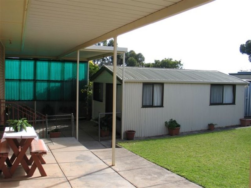 20 Milne Road, Para Hills SA 5096