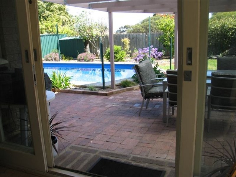 34 Telford Crescent, Modbury Heights SA 5092