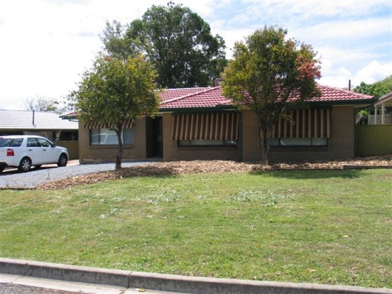 21 Telford Crescent, Modbury Heights SA 5092
