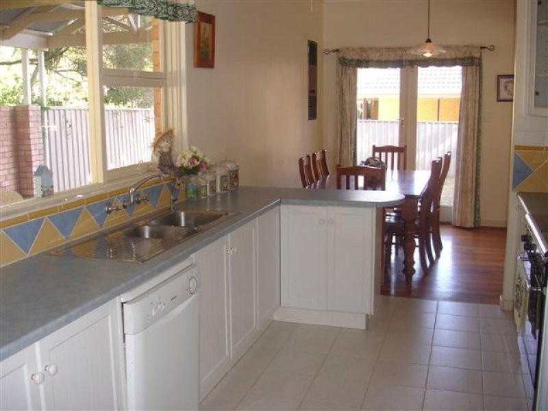 9 Elsworth Drive, Banksia Park SA 5091