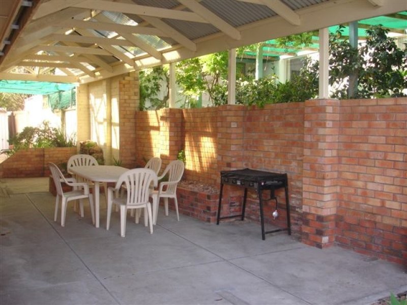 9 Elsworth Drive, Banksia Park SA 5091