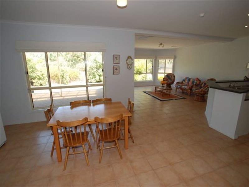 24 Pistachio Way, Golden Grove SA 5125