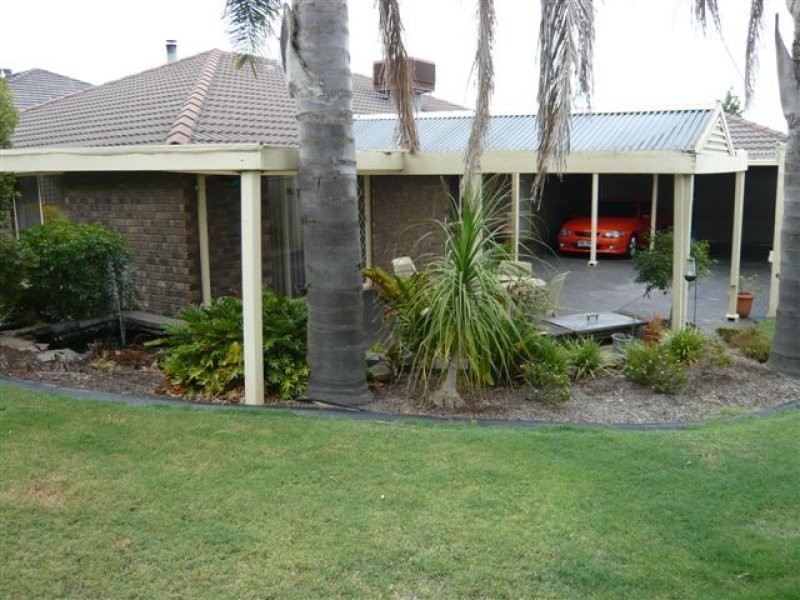 11 Pinewood Court, Golden Grove SA 5125