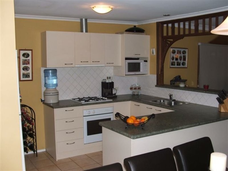 19 Minerva Crescent, Modbury Heights SA 5092