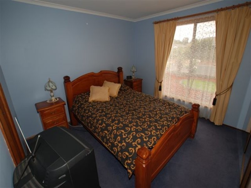 14 Grace Avenue, Andrews Farm SA 5114