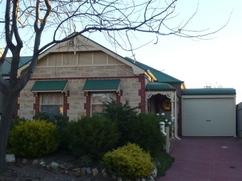 64 Featherstone Circuit, Greenwith SA 5125