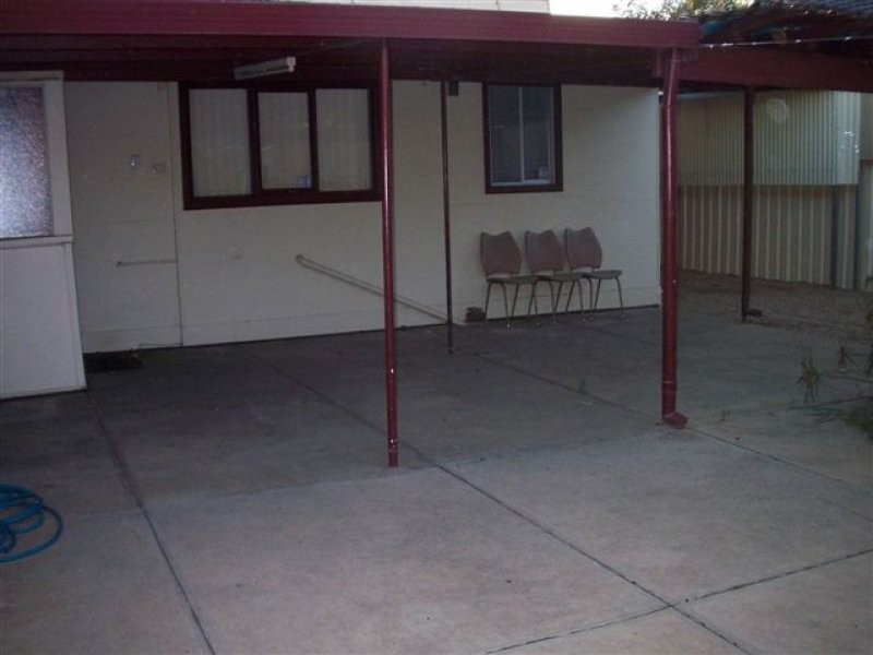 4 Francis Street, Peterhead SA 5016