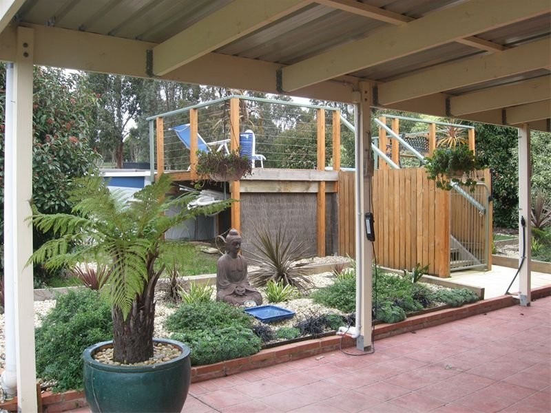 18 Kooralinga Drive, Wandong VIC 3758