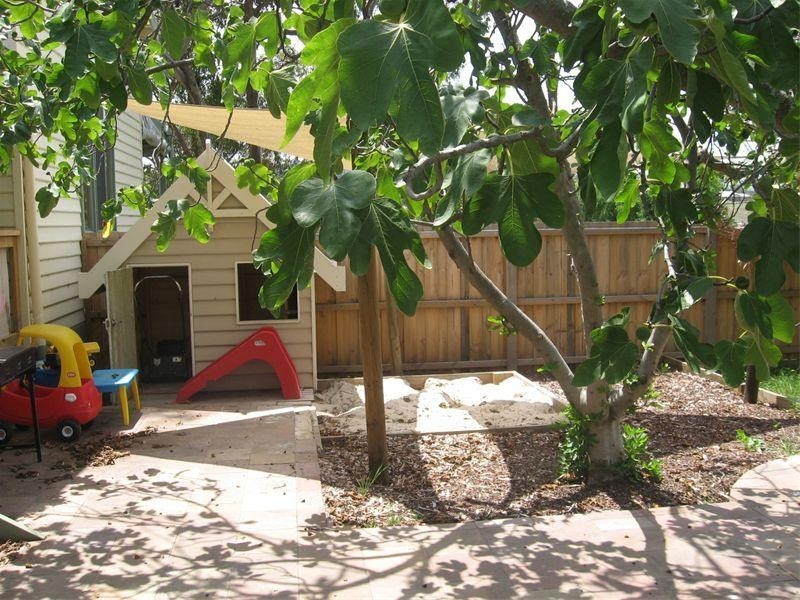 320 Eighth Avenue, Eden Park VIC 3757