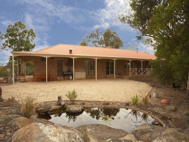 23 Nathan Road, Eltham VIC 3095