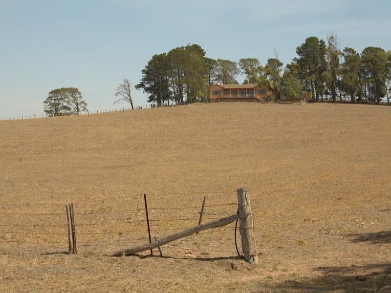 2105 Plenty Road, Yan Yean VIC 3755