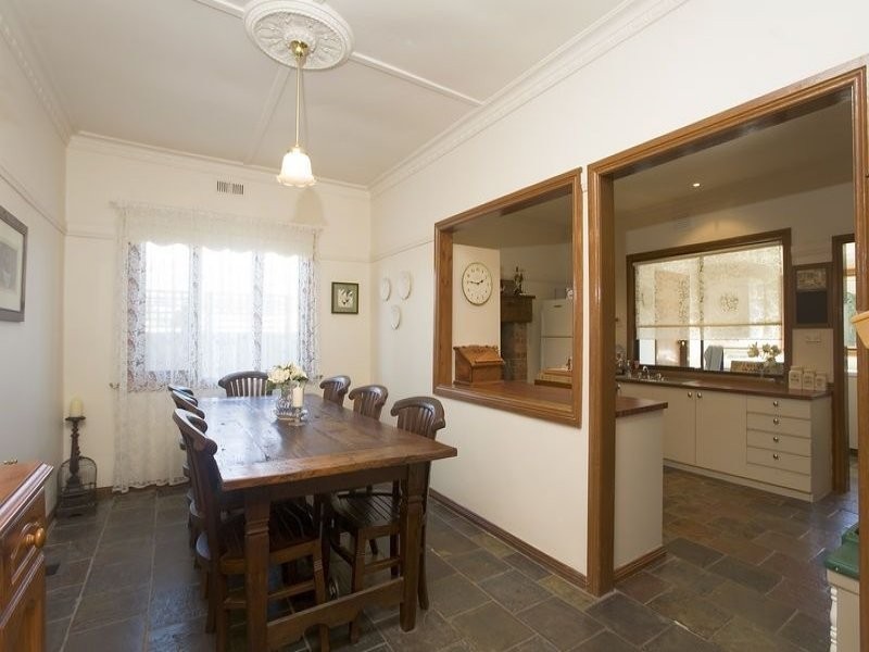 11 Macmeikan Street, Whittlesea VIC 3757