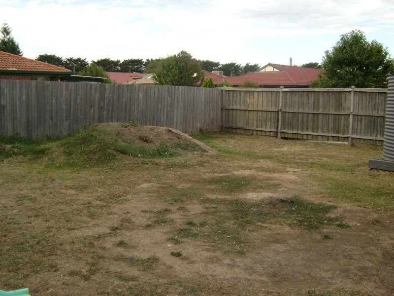 17 Fiona Place, Whittlesea VIC 3757