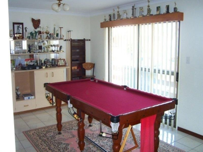 73 Rainbow Crescent, Dunwich QLD 4183