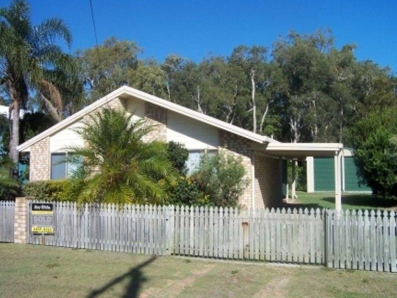49 Gonzales Street, Amity Point QLD 4183
