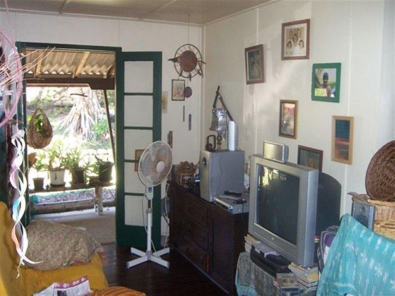 75 Mooloomba Road, Point Lookout QLD 4183