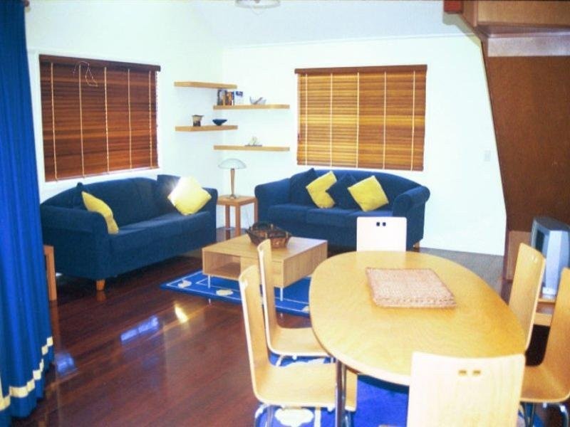6 Bigoon Road, Point Lookout QLD 4183