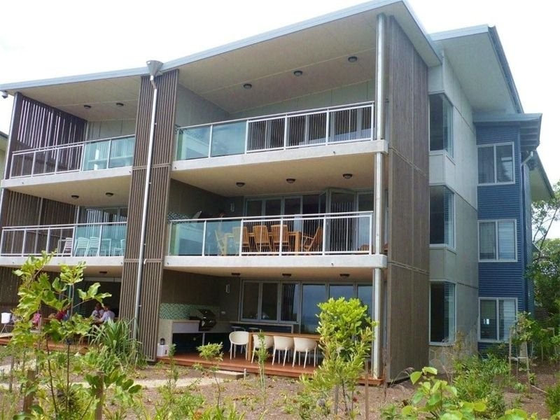 158 East Coast Road, Point Lookout QLD 4183