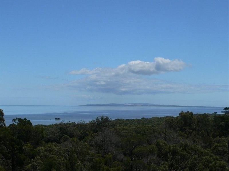 214 Dickson Way, Dunwich QLD 4183