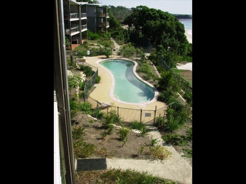 158 Dickson Way, Point Lookout QLD 4183