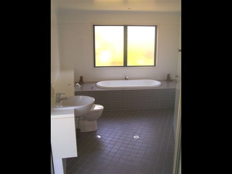 5/15 Mooloomba Road, Point Lookout QLD 4183