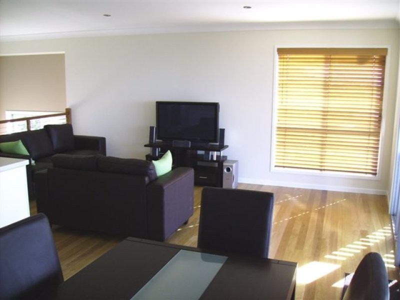 4 Pratt Court, Point Lookout QLD 4183