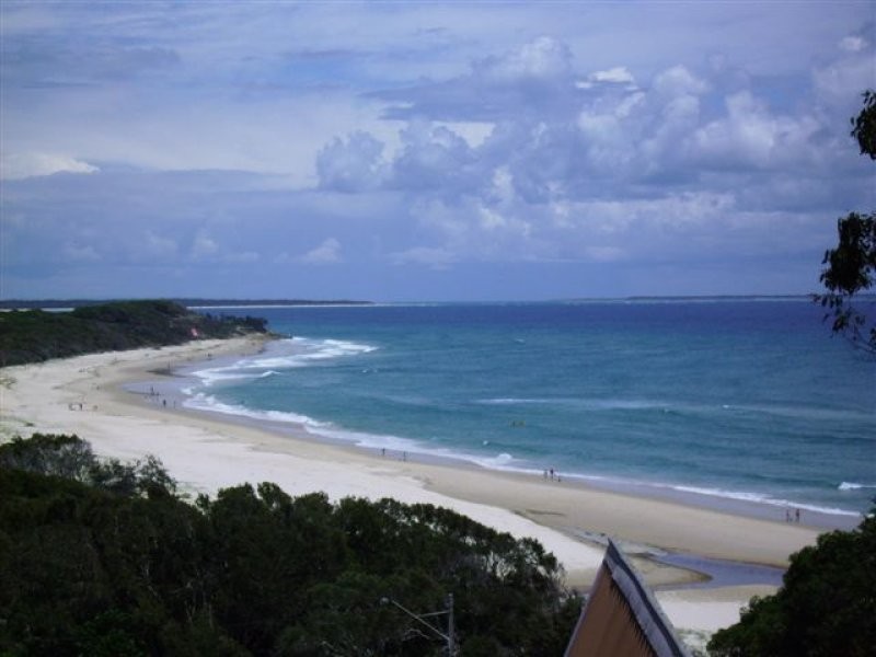 6 Billa Street, Point Lookout QLD 4183