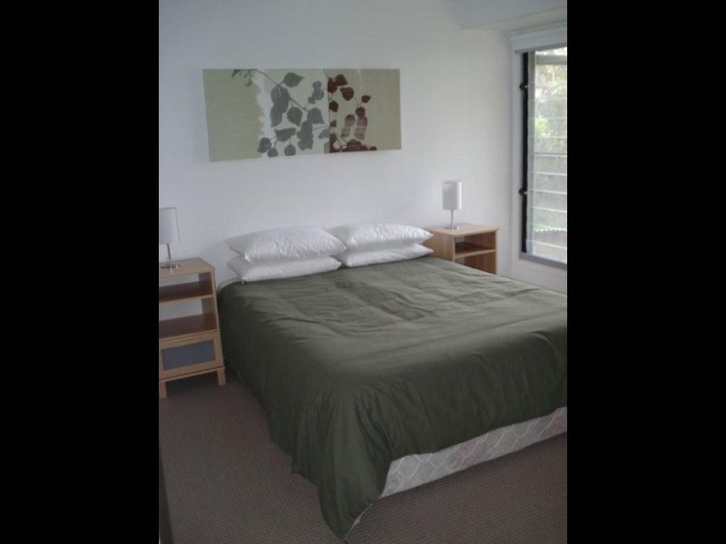 56 Tramican Street, Point Lookout QLD 4183