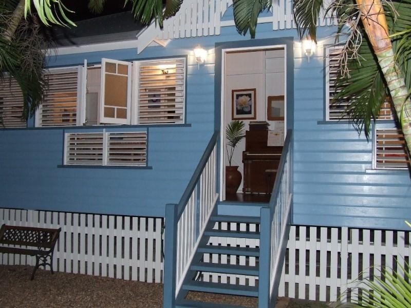 23 Edwards Street, Townsville QLD 4810