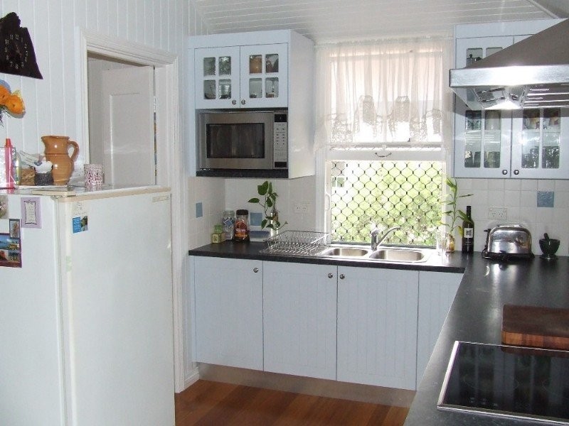 23 Edwards Street, Townsville QLD 4810